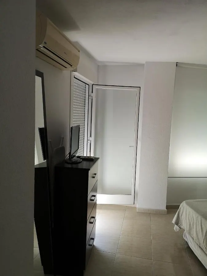 Apartamento 60 M2 En La Playa Torre de Benagalbon 0*,